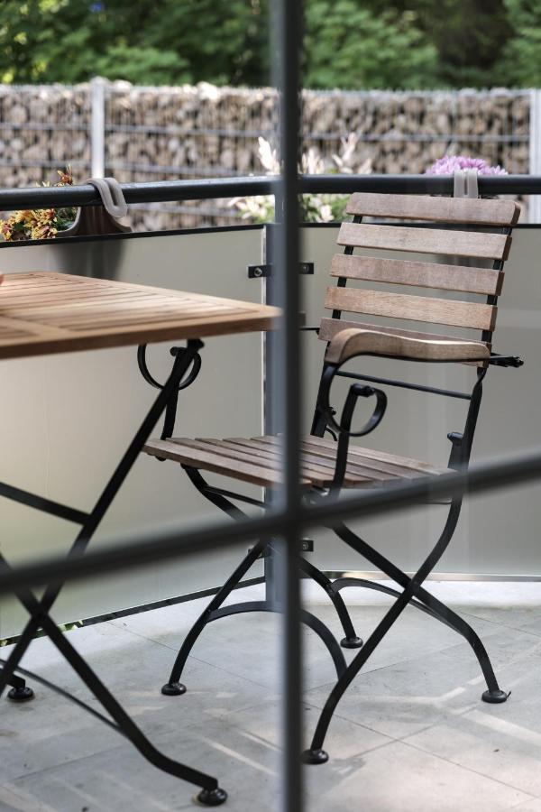 Grosse Gemutliche Wohnung Mit Waldblick Colónia Exterior foto