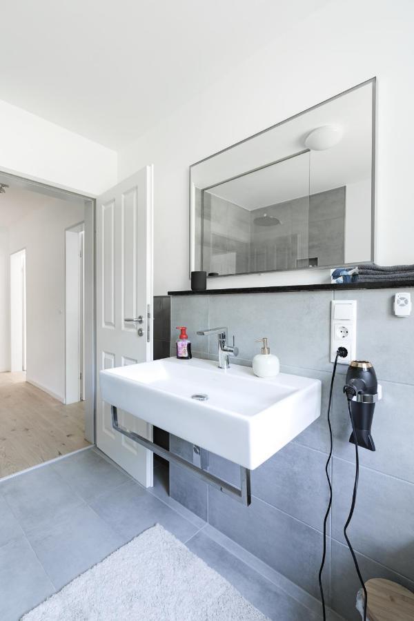 Grosse Gemutliche Wohnung Mit Waldblick Colónia Exterior foto